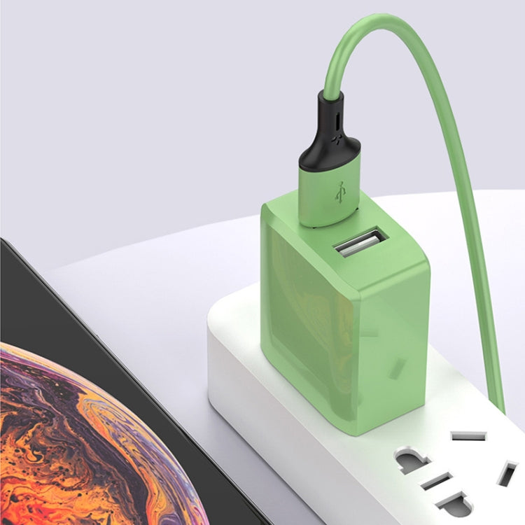 2A Mini Universal Liquid Color Cargador de Puertos USB Duales Enchufe de US (Verde)