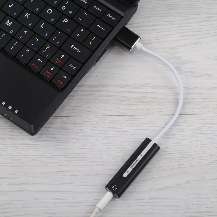 Coque en aluminium Jack 3,5 mm externe USB Carte son HIFI Magic Voice Adaptateur 7.1 canaux Lecteur gratuit pour ordinateur de bureau Haut-parleurs Casque (Noir)