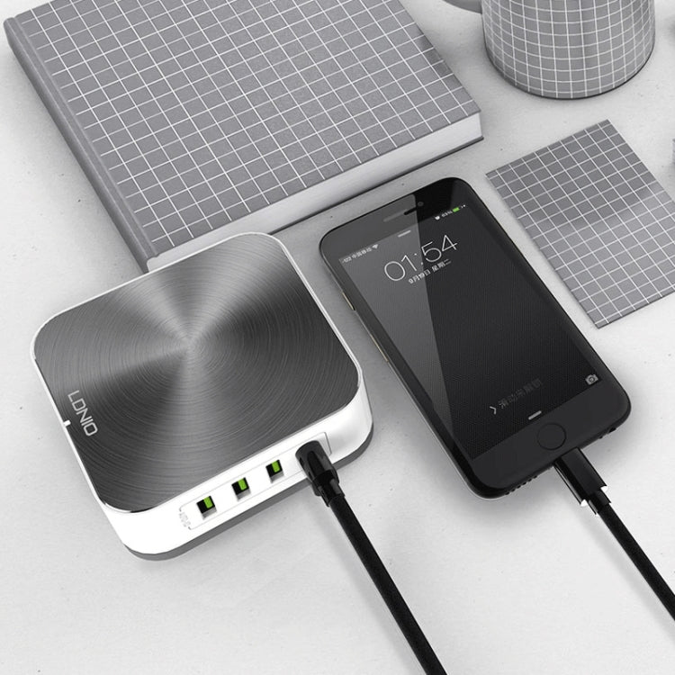 LDNIO A8101 8 USB Ports QC3.0 Smart Travel Charger EU Plug (Grey)